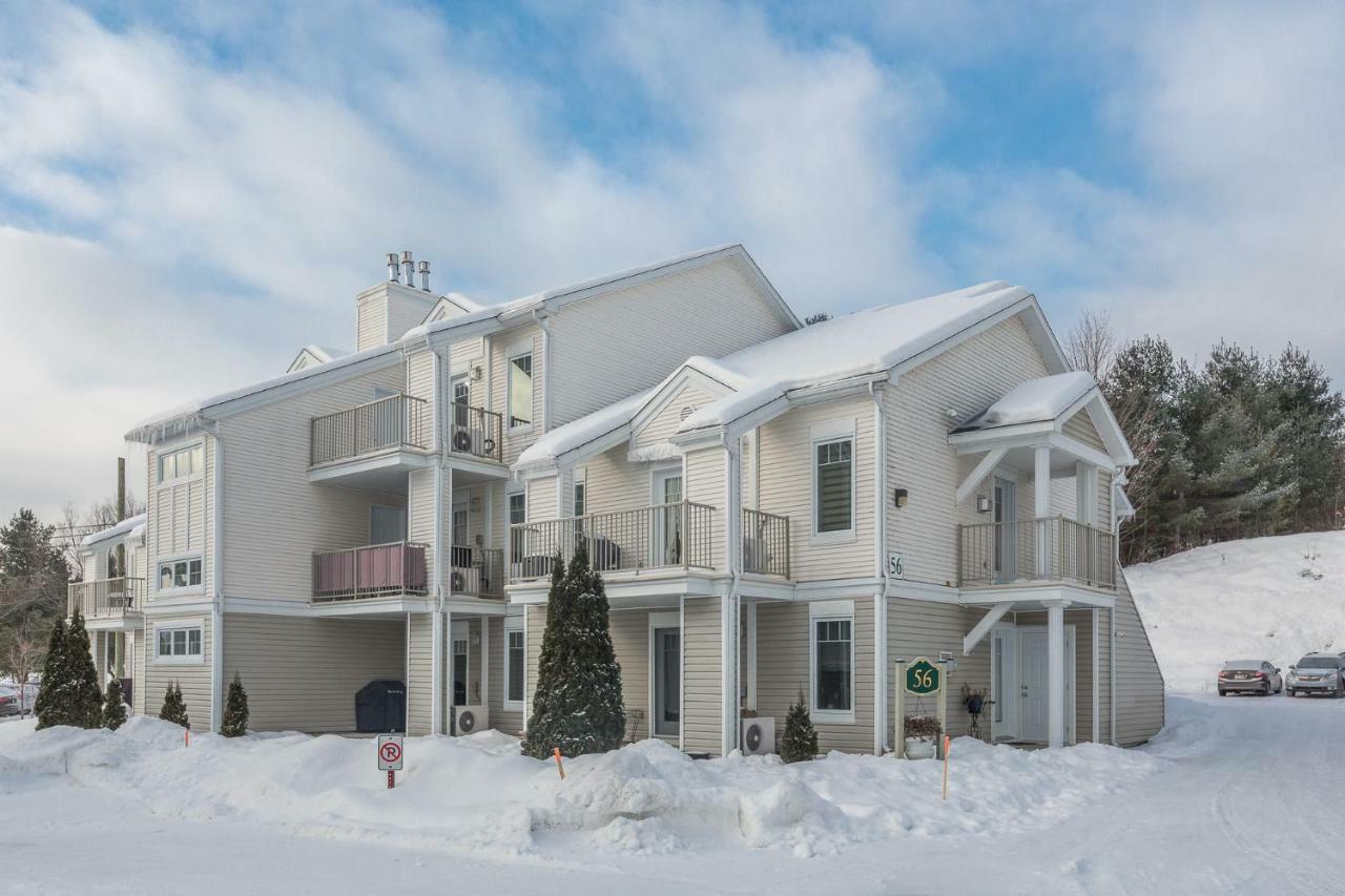 Condo Entre Ville/Nature Magog Bagian luar foto